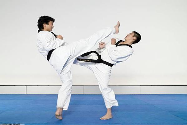 小学生适合哪些体育培训课程？